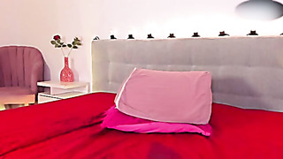 Madelanecoote's Huge Ass Destroyed by Toy on Cam!